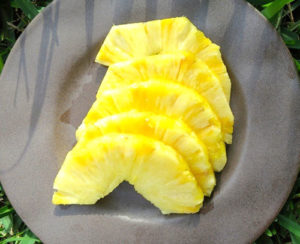Можно ананас при грудном вскармливании. Можно ли кормящей маме ананас? Употребление ананаса в период лактации