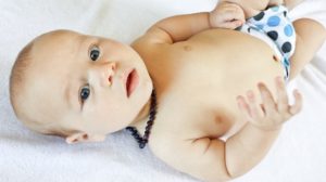 Набухание молочных желез у грудничков. Опасно ли набухание молочных желез у новорожденных детей