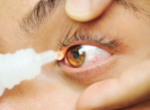 Сухость глаз: причины и лечение народными средствами. От сухости глаз народные средства