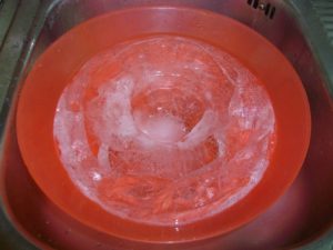 Талая вода из морозилки. Приготовление талой воды в домашних условиях и ее полезные свойства
